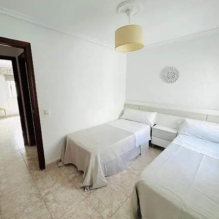 El Arenal - Free Parking *